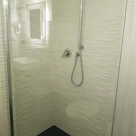 Clementinam Colosseum Apartman *