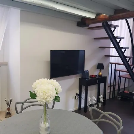 Clementinam Colosseum * Roma